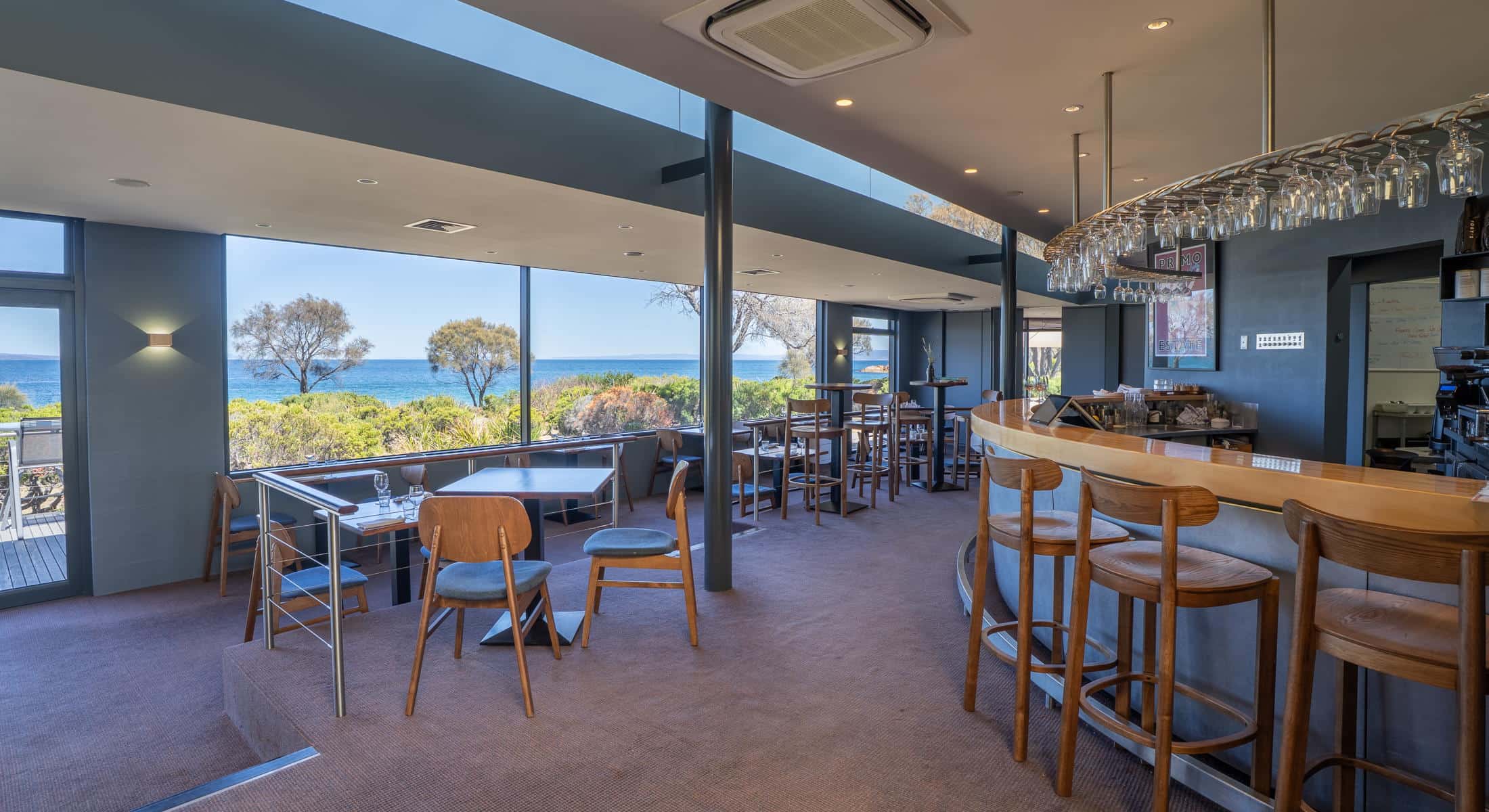 The Edge Restaurant and Bar