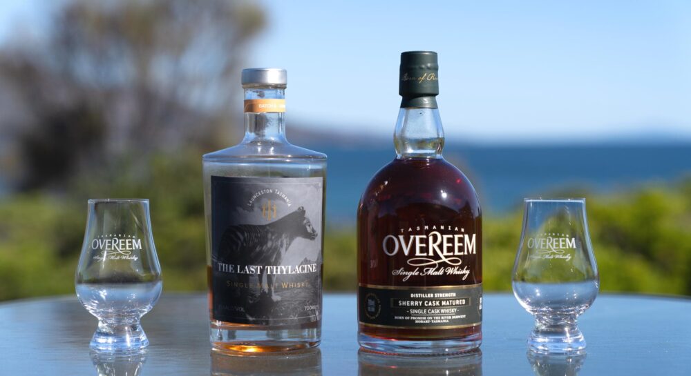 Tasmanian whisky tasting at Edge of the Bay